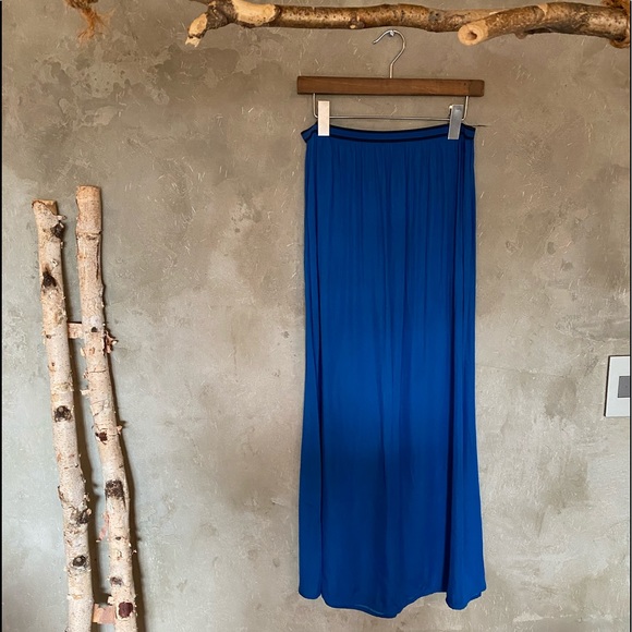 Zara silky blue maxi skirt - Picture 4 of 7